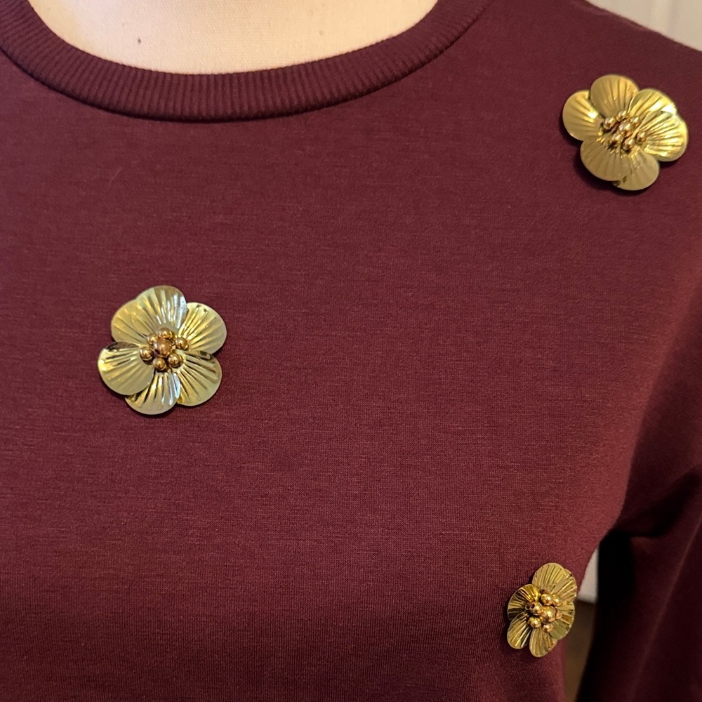 Embellished w/ Gold Metallic Flowers Plum Sweatshirt - NWT Small by mesh+love ❤️ - Picture 2 of 9